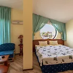 Evridika 3*